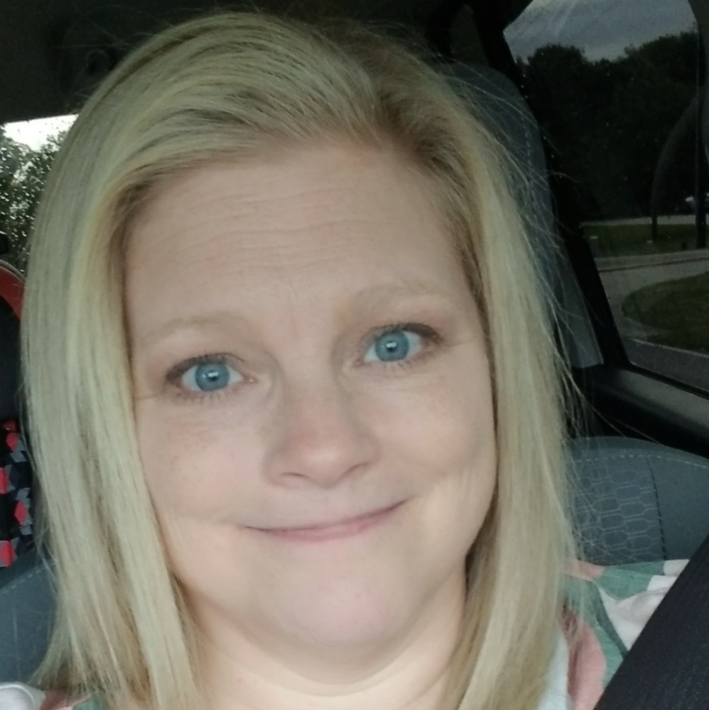 Meet your Posher, Carly